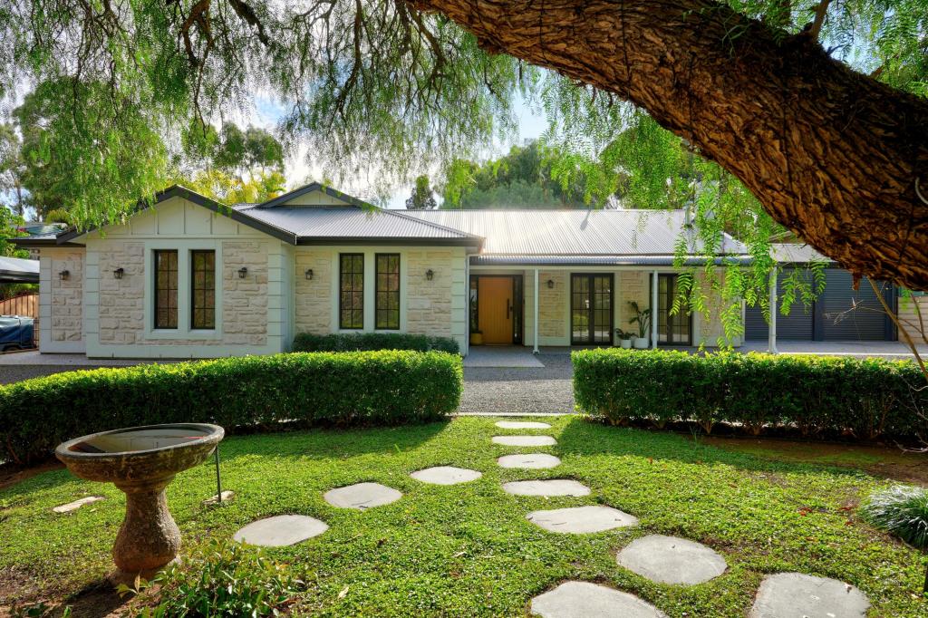 8 Dalinga Ct, Greenwith, SA 5125