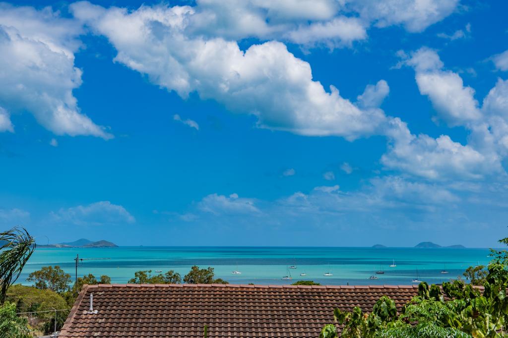 144/6 ESHELBY DR, CANNONVALE, QLD 4802