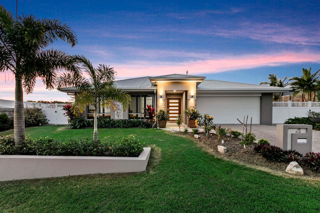 4 Rose Ct, Nikenbah, QLD 4655