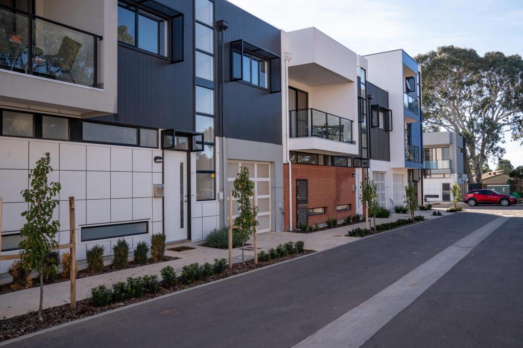 2 Hamilton St, Tonsley, SA 5042