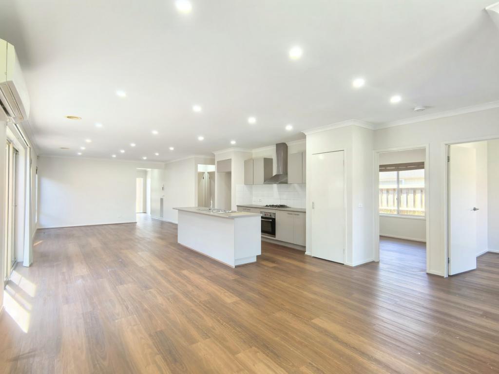 22 Casino Pde, Point Cook, VIC 3030