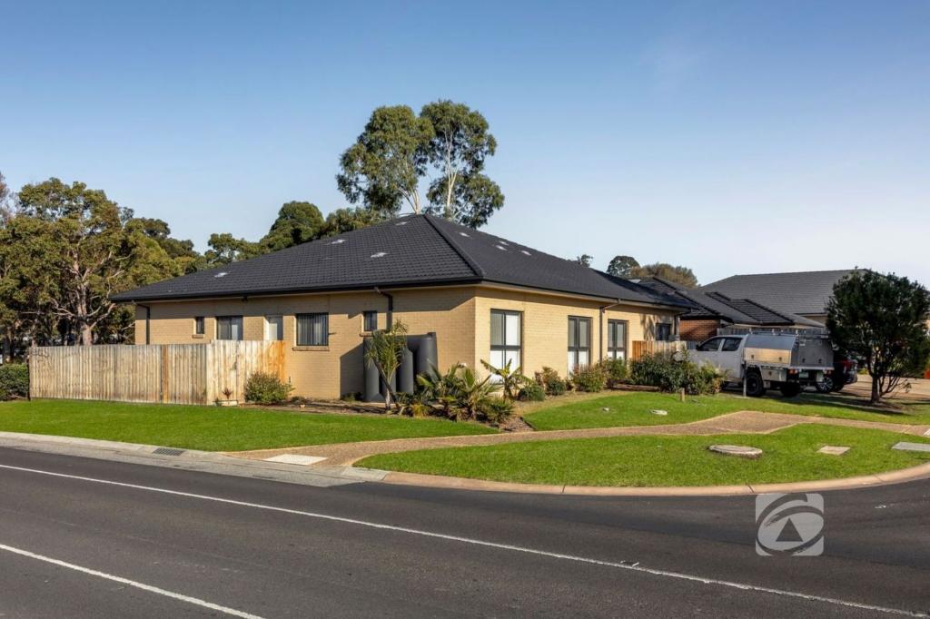 2/1 Beaconsfield Ct, Somerville, VIC 3912