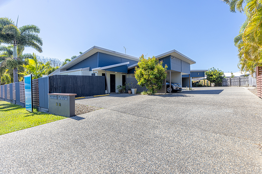 2/36 Slater Ave, Blacks Beach, QLD 4740