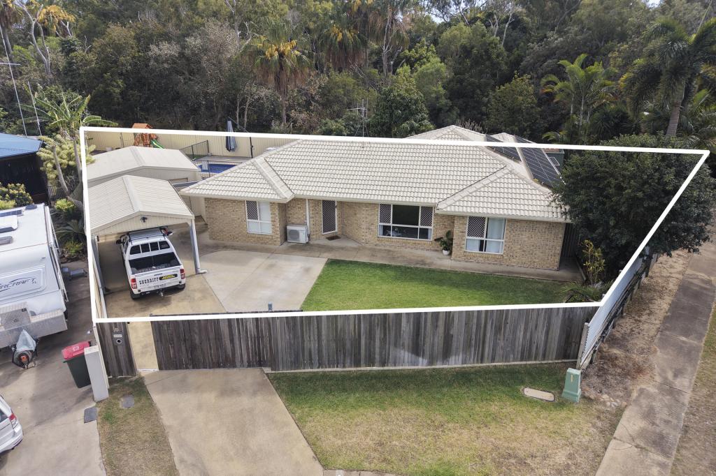 8 Albatross Ct, Moore Park Beach, QLD 4670