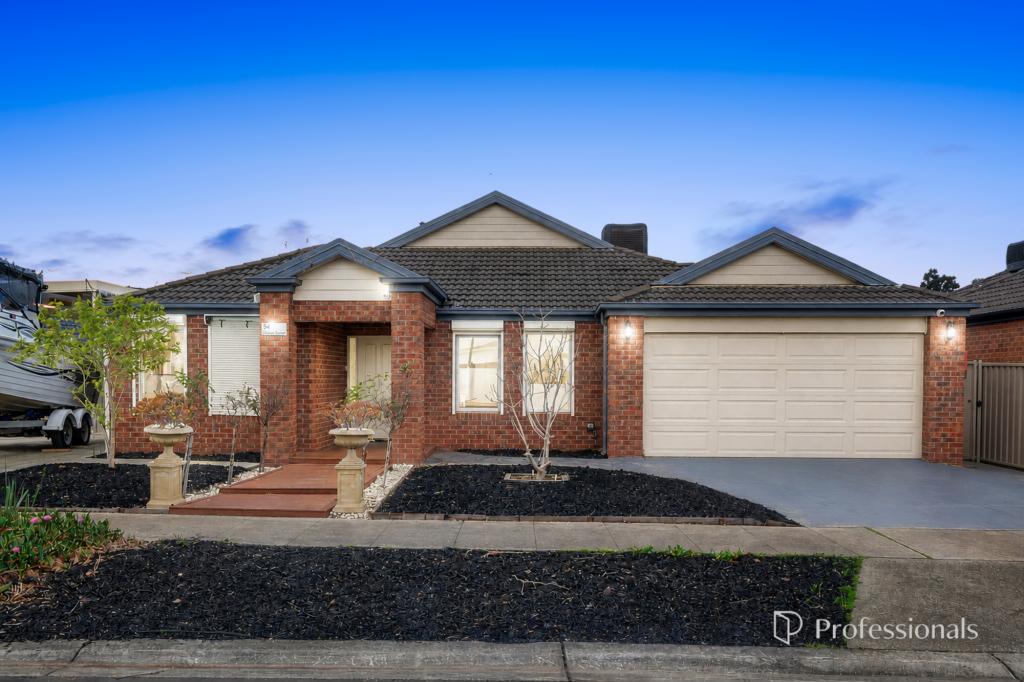 34 COBAW CCT, CAROLINE SPRINGS, VIC 3023