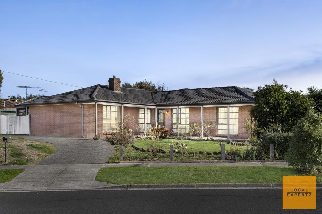 41 Blamey Dr, Melton South, VIC 3338