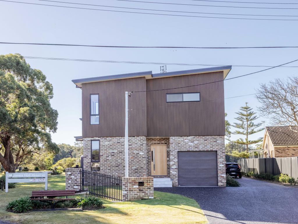 32 Charles Ave, Minnamurra, NSW 2533