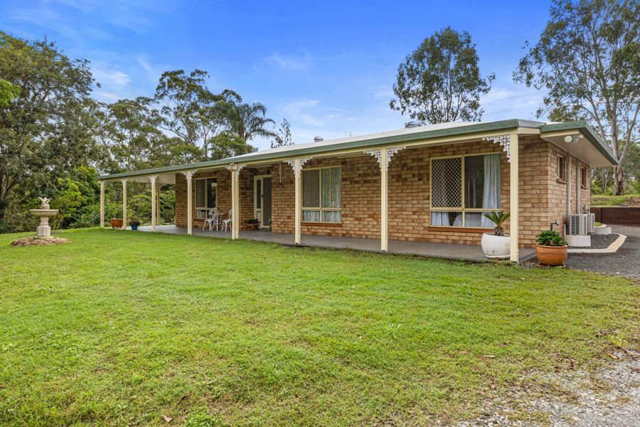 389 Noosa Rd, Mothar Mountain, QLD 4570