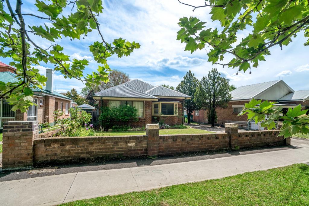 117 Lords Pl, Orange, NSW 2800