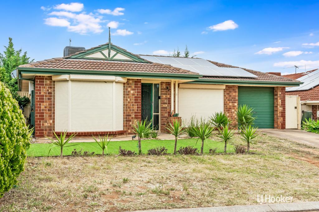 12 Hay Cres, Blakeview, SA 5114