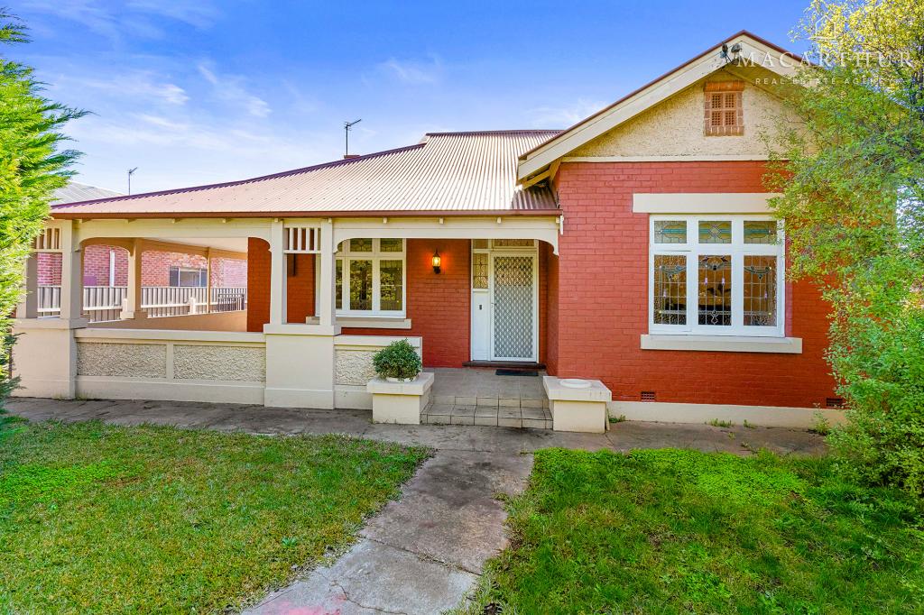 17 Gormly Ave, Wagga Wagga, NSW 2650