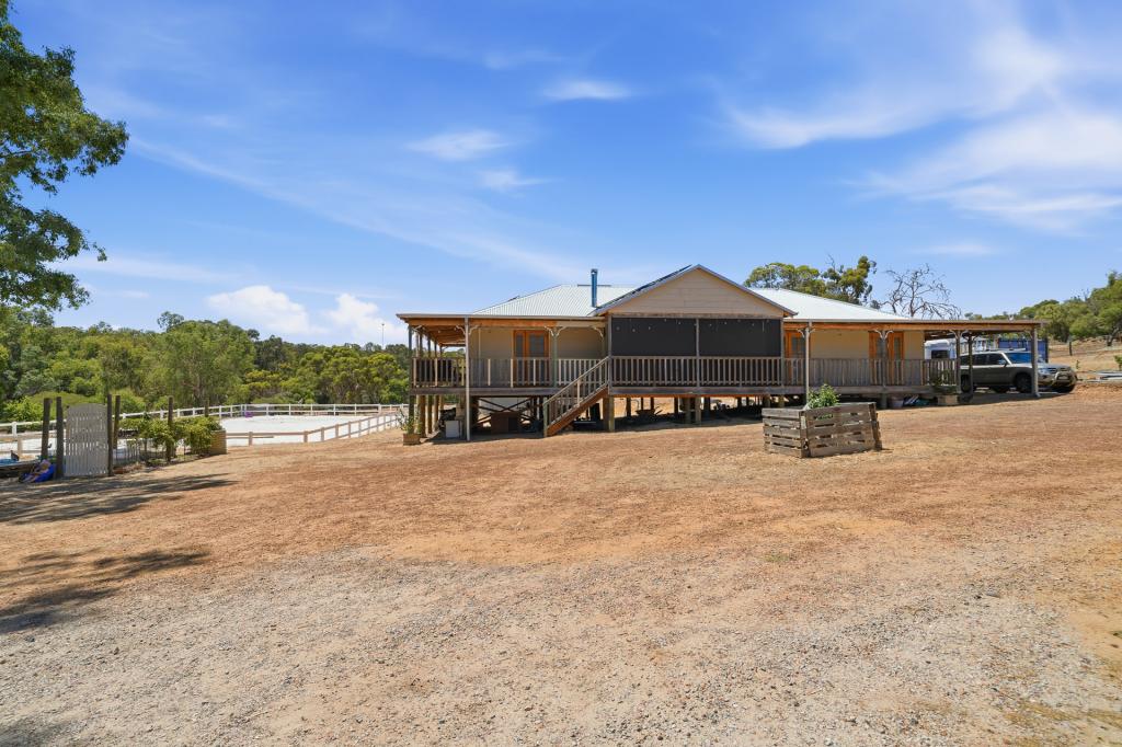 6 Honeyeater Way, Chittering, WA 6084