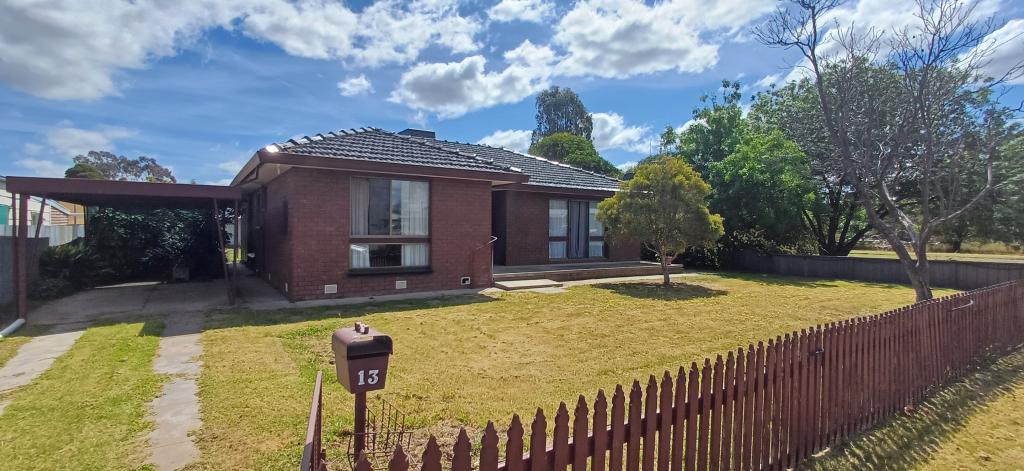 13 Parkes St, Tocumwal, NSW 2714