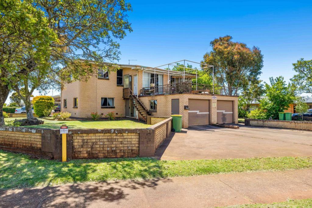 3/157 Anzac Ave, Harristown, QLD 4350