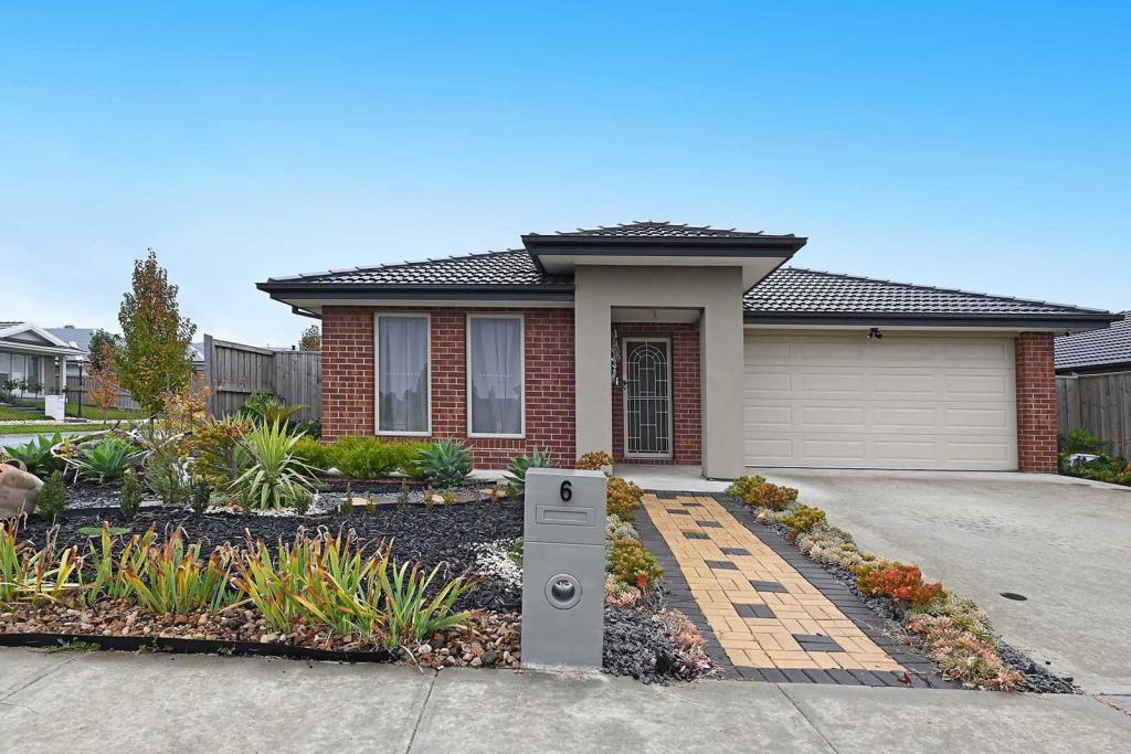 6 PAVILLION CCT, SUNBURY, VIC 3429