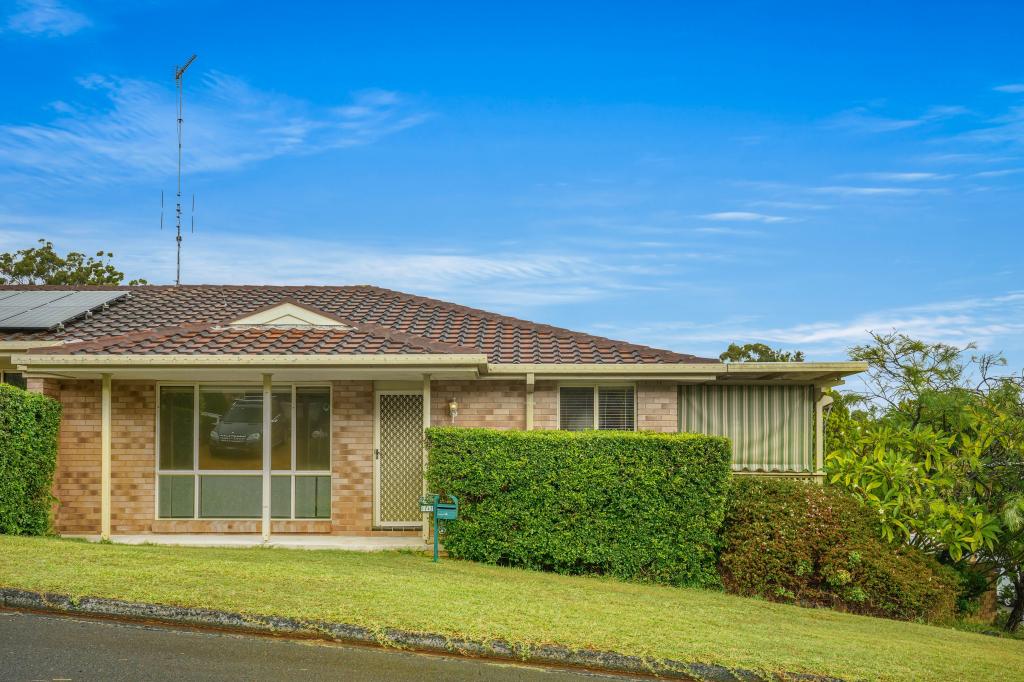 1/43 Asca Dr, Green Point, NSW 2251
