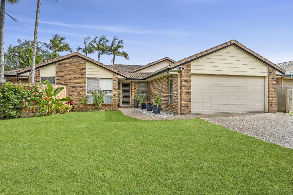 8 Mountain Cl, Mountain Creek, QLD 4557