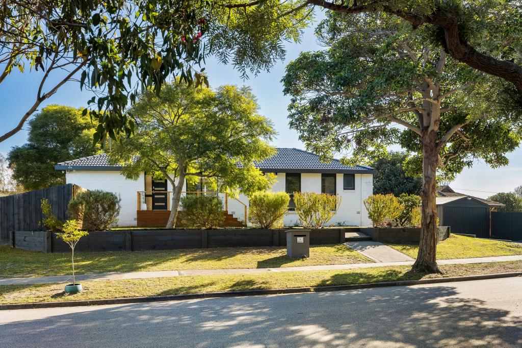 4 Bindi Cl, Frankston, VIC 3199