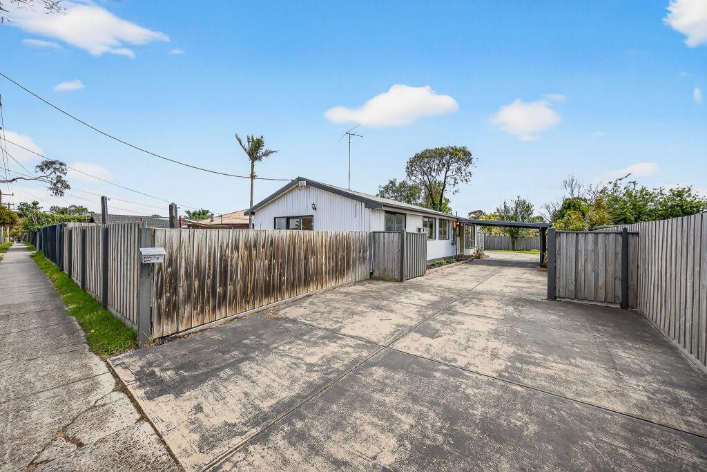 39 Camms Rd, Cranbourne, VIC 3977