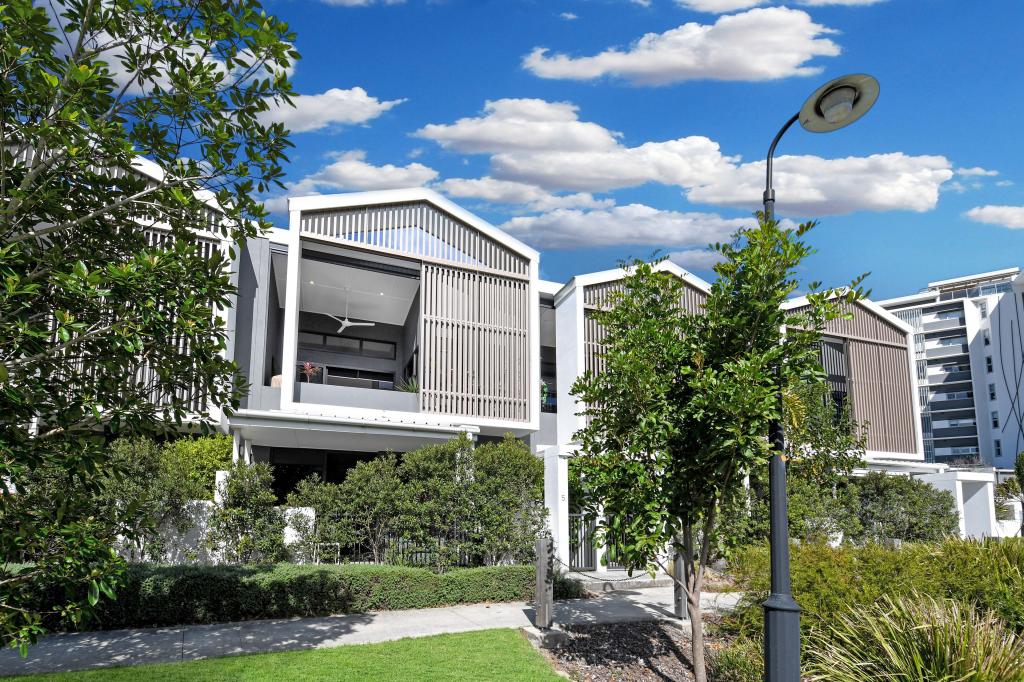 6/2 Mantra Esp, Birtinya, QLD 4575