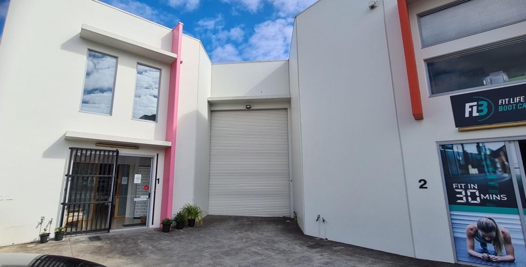 1/8 FLINT CT, VARSITY LAKES, QLD 4227