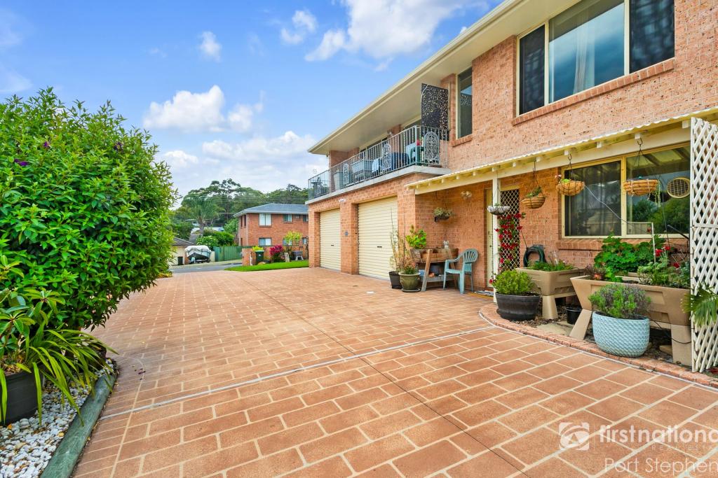 1/120 Rigney St, Shoal Bay, NSW 2315