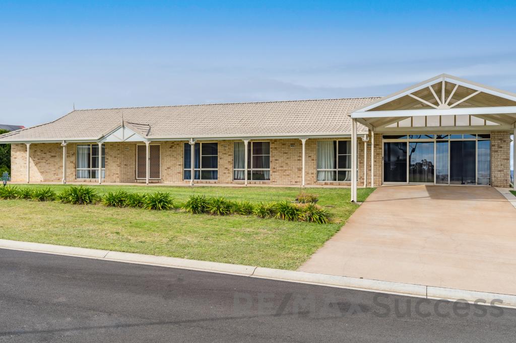 42 Panoramic Dr, Preston, QLD 4352