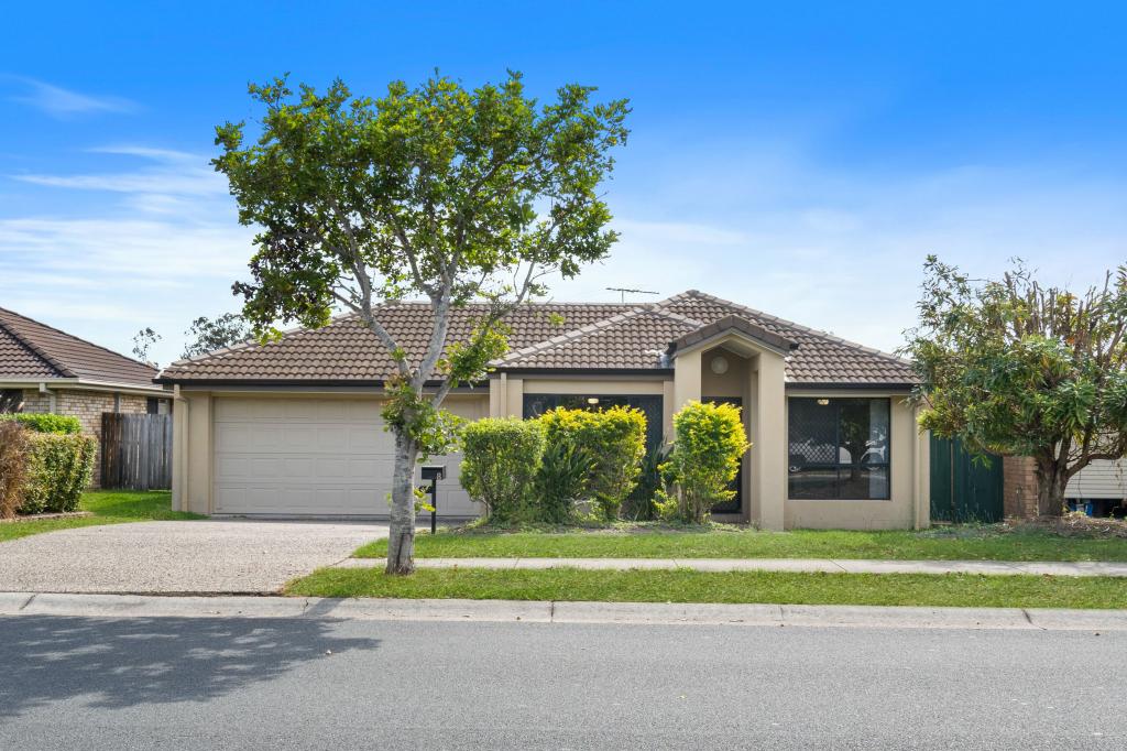 8 WISDOM WAY, CRESTMEAD, QLD 4132