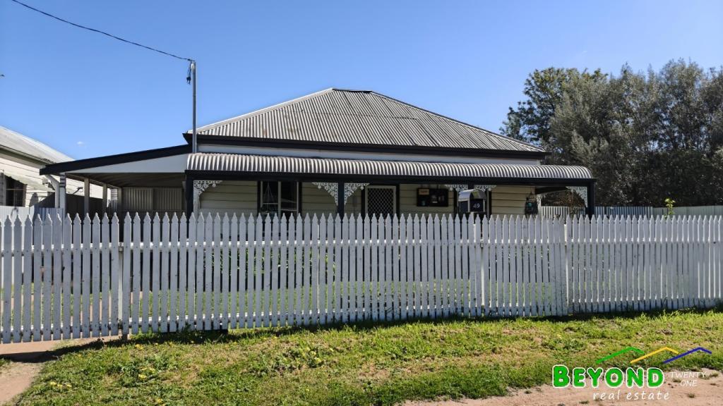 49 Waugan St, Gilgandra, NSW 2827