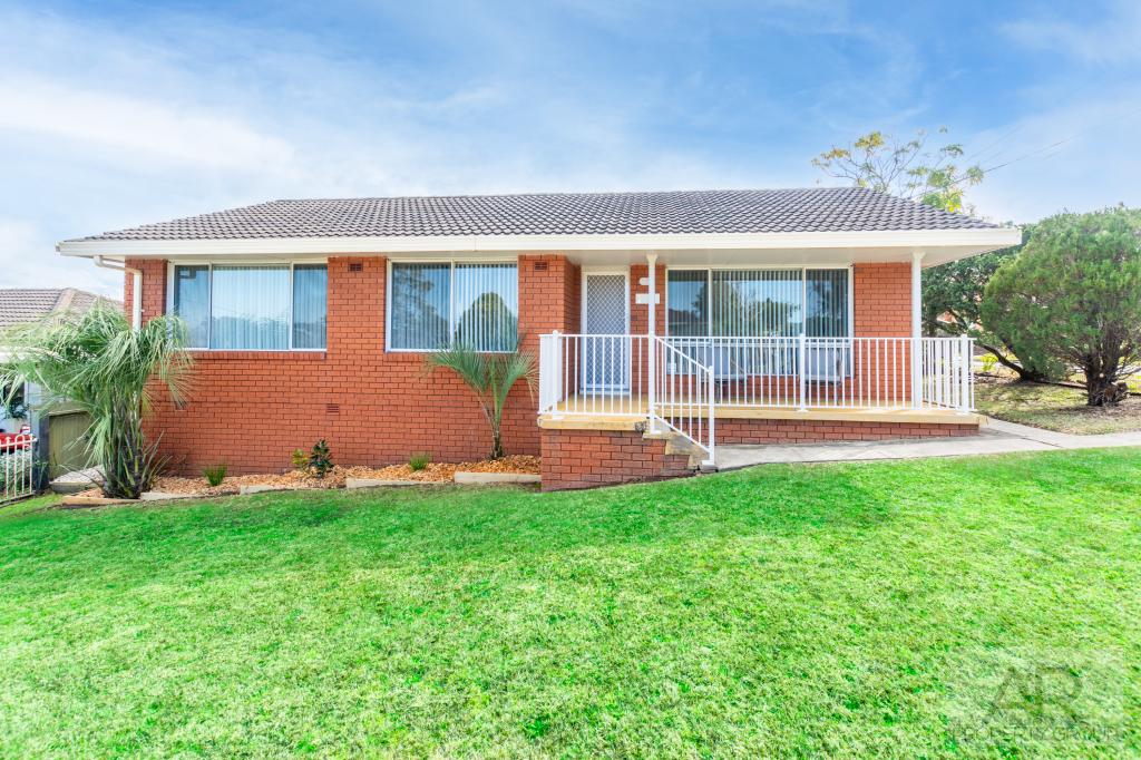 2 Rogers Ave, Kanahooka, NSW 2530