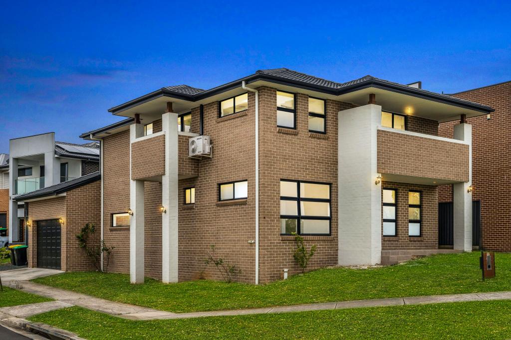 12 Middleton Dr, Middleton Grange, NSW 2171