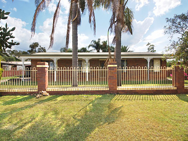 119 Hamlyn Rd, Oakey, QLD 4401