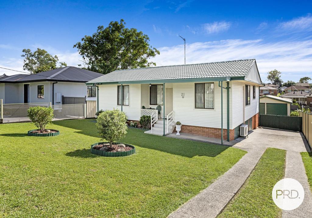 21 Kurrawa Cres, Koonawarra, NSW 2530