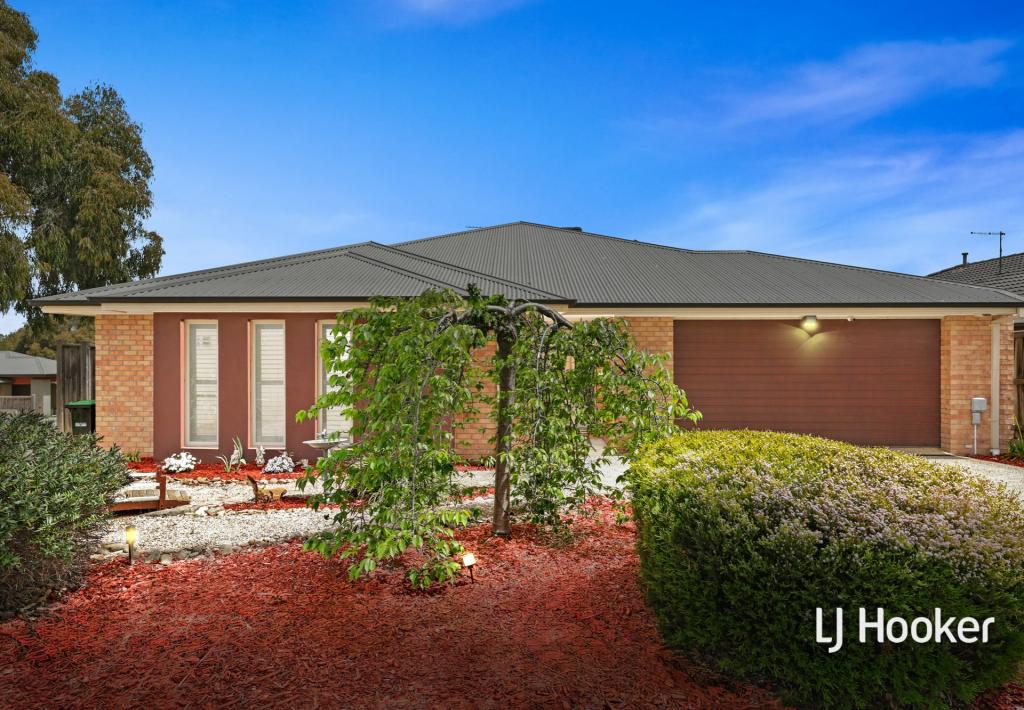 11 Chocolate Lily Ct, Wallan, VIC 3756