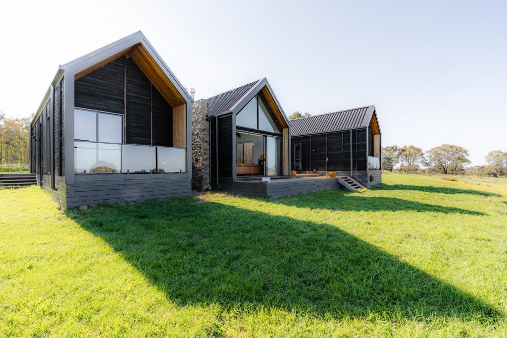 147 Mt Lofty Rd, Redesdale, VIC 3444