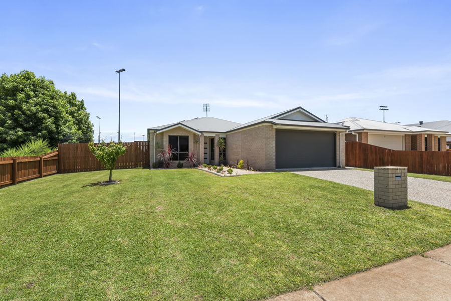 1 Entabeni Dr, Kearneys Spring, QLD 4350