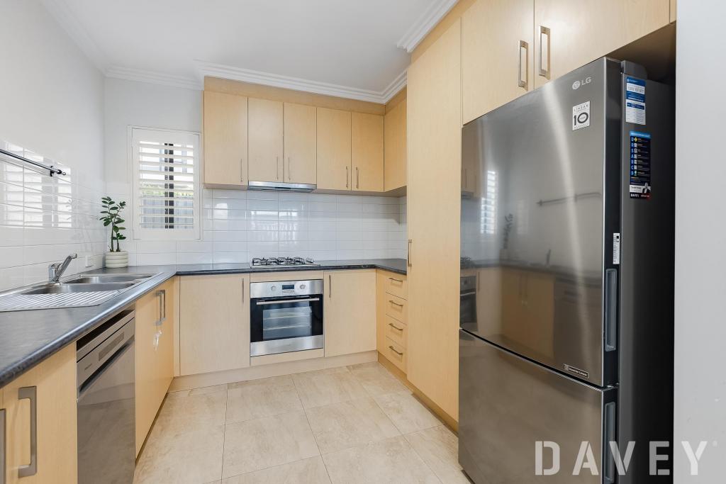 19B BIRDWOOD ST, INNALOO, WA 6018