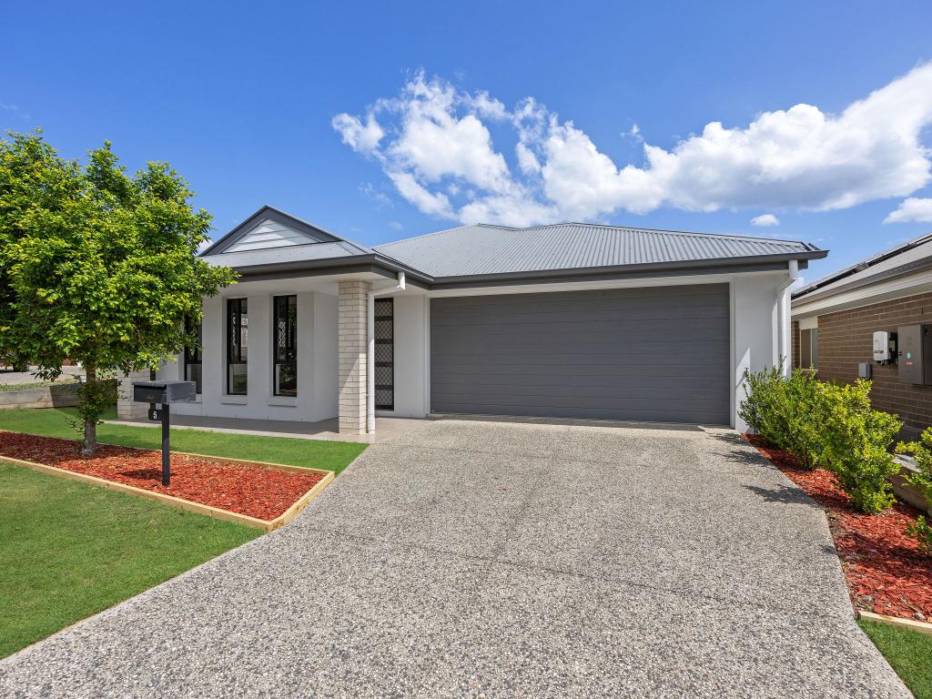 5 Canungra St, South Ripley, QLD 4306