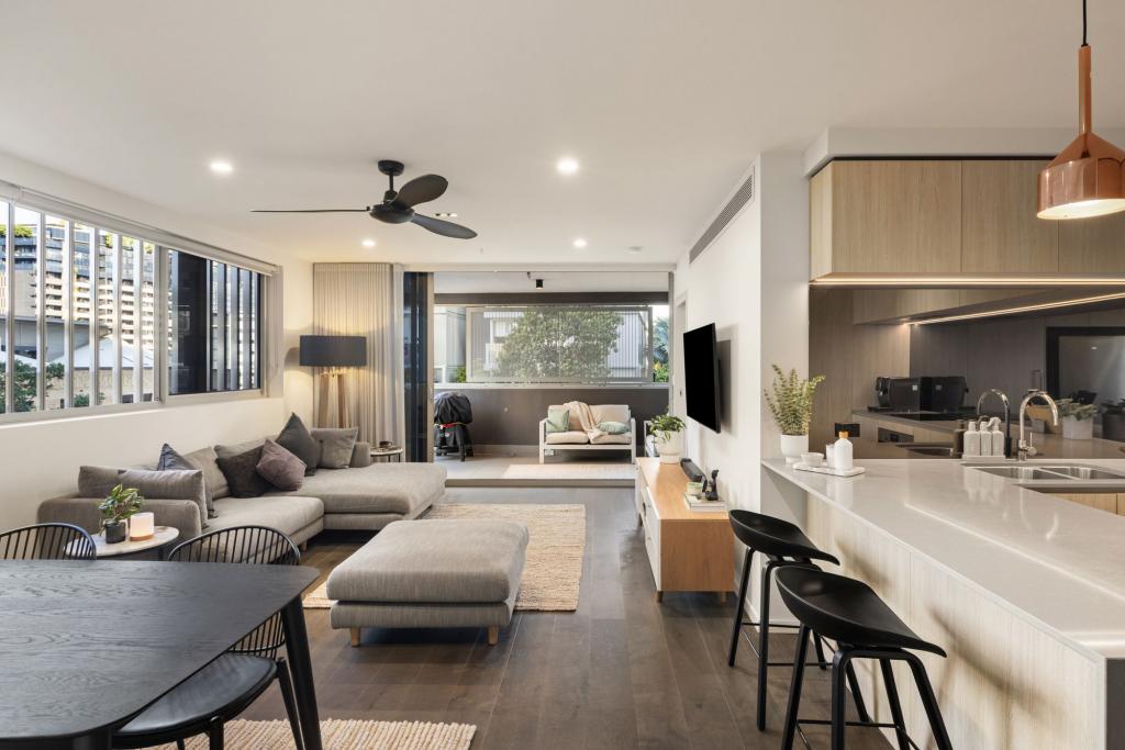 308/70 Longland St, Newstead, QLD 4006