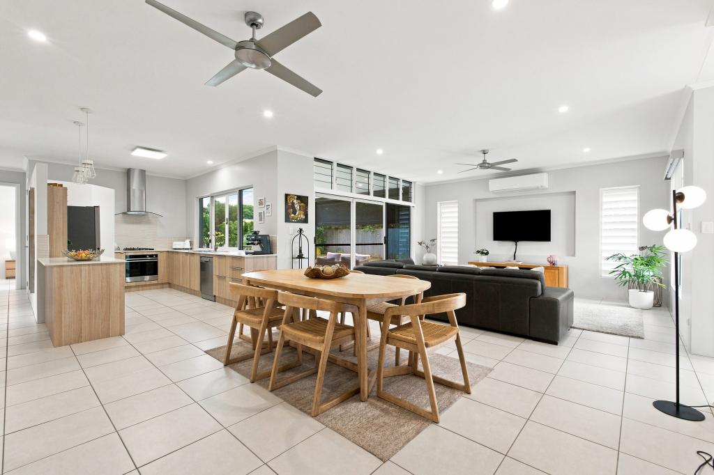 31 Sanctuary Cres, Wongaling Beach, QLD 4852
