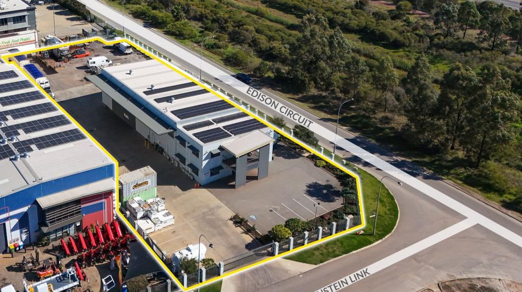 1 EINSTEIN LINK, FORRESTDALE, WA 6112