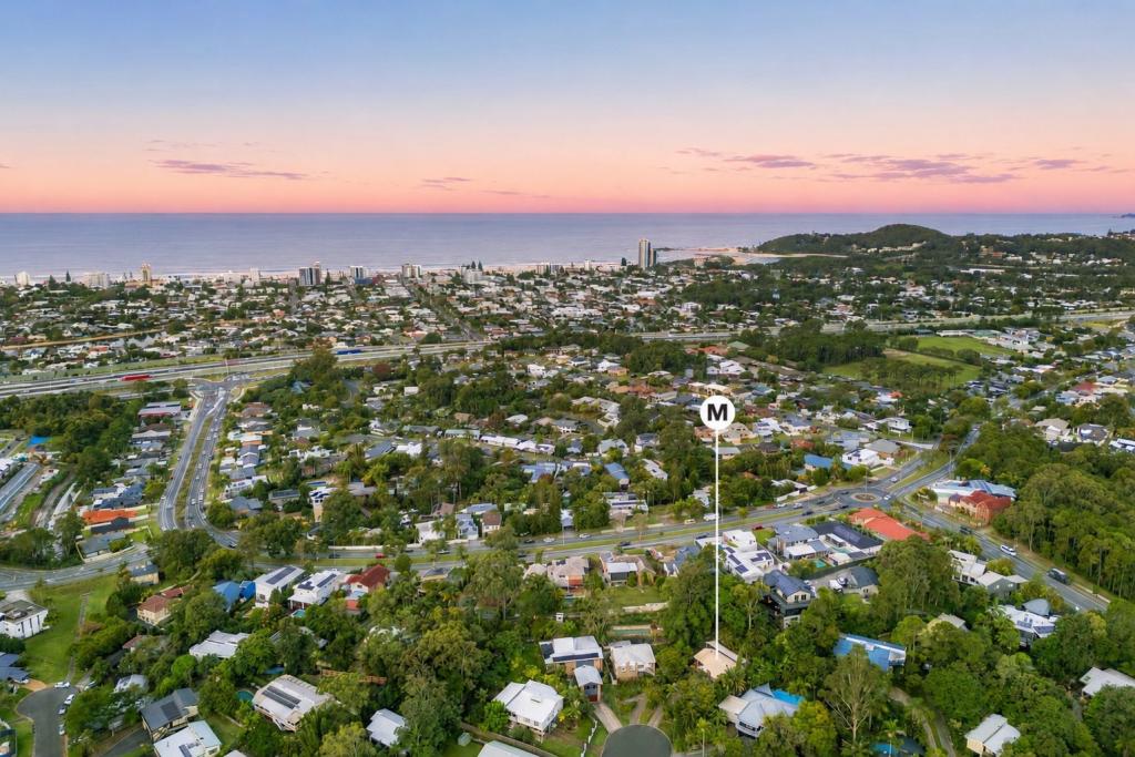 11 Rossmoyne Cl, Elanora, QLD 4221