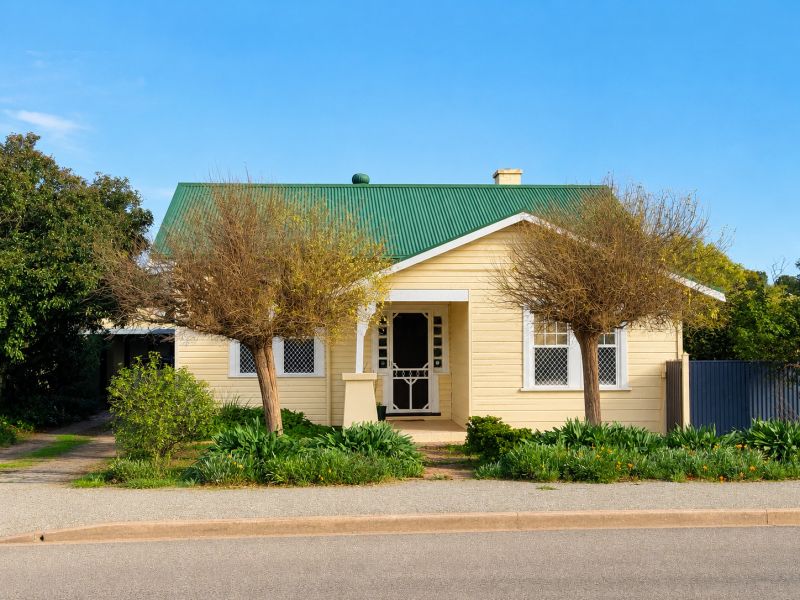 66 Fifth St, Gladstone, SA 5473