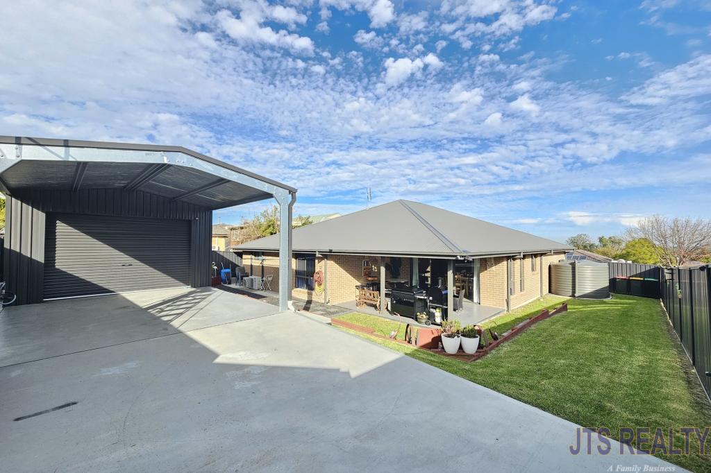2 Carlyle St, Scone, NSW 2337