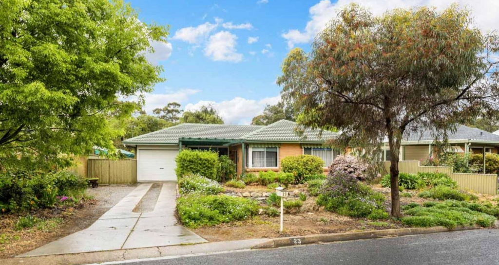 23 Wahroonga Ave, Valley View, SA 5093