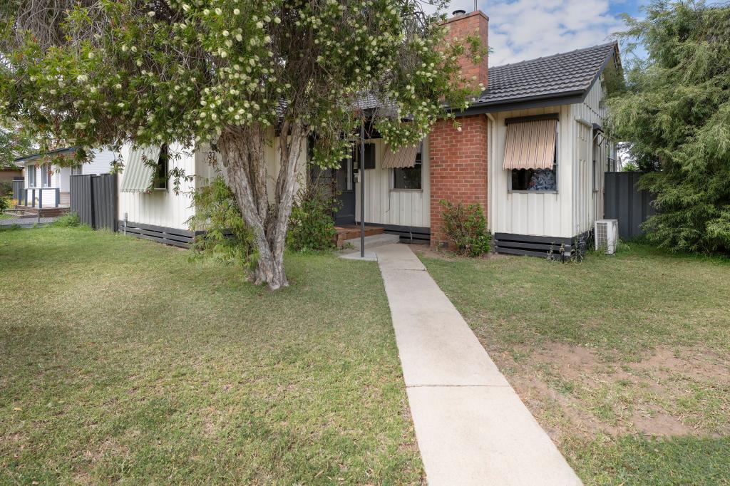 37 THURLA ST, SWAN HILL, VIC 3585