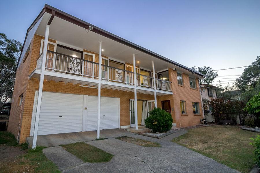 4 Woodash St, Kingston, QLD 4114