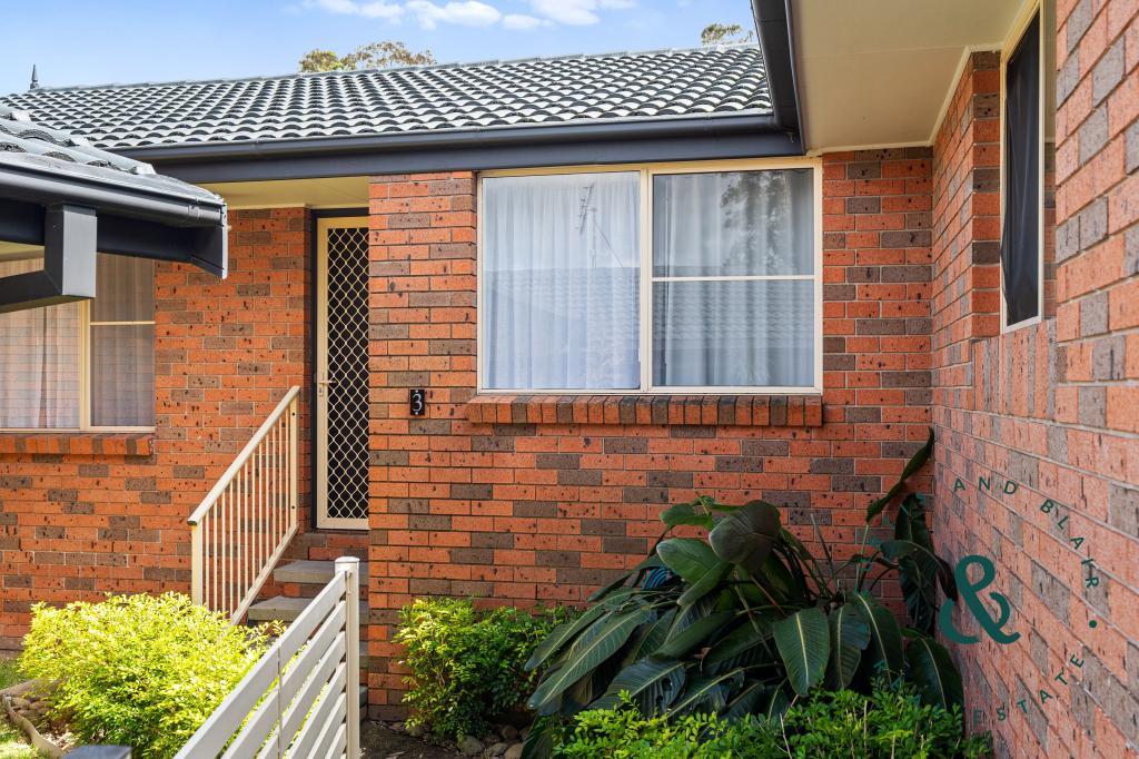 3/7 LAURINA ST, MEDOWIE, NSW 2318