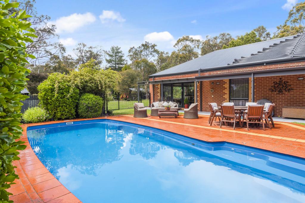 13 Bellhouse St, Macedon, VIC 3440