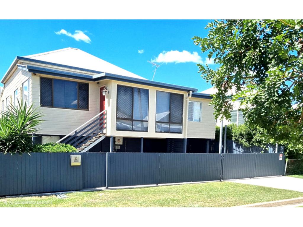 123 West St, Allenstown, QLD 4700